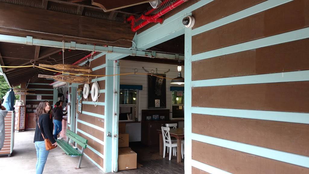 Stow Lake Boathouse | restaurant | 50 Stow Lake Dr E, San Francisco, CA 94118, USA | 4153862531 OR +1 415-386-2531