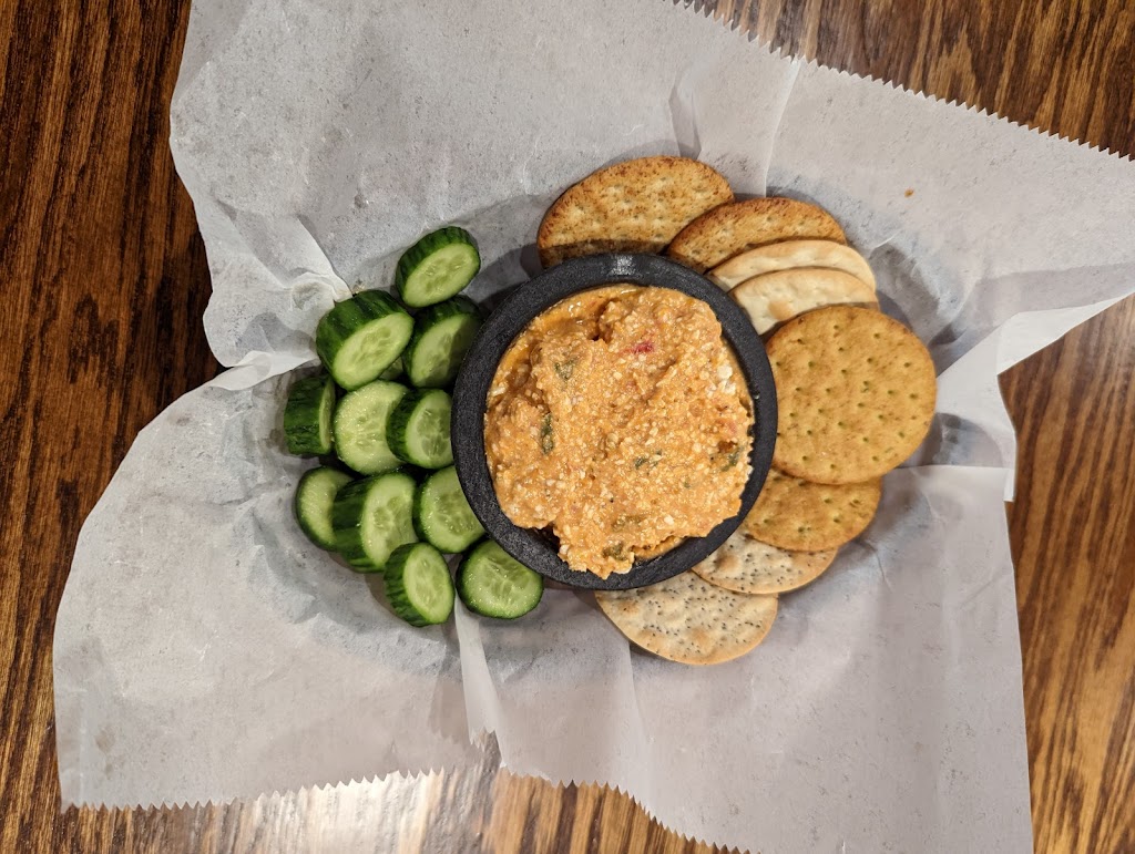 Pour House | restaurant | 138 Riverfront Plaza, Hamilton, OH 45011, USA | 5138054090 OR +1 513-805-4090