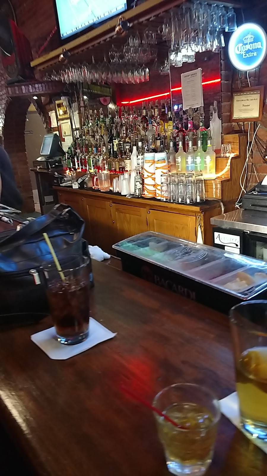 Cherry Street Restaurant & Bar | restaurant | 57 S Cherry St, Galesburg, IL 61401, USA | 3093444480 OR +1 309-344-4480