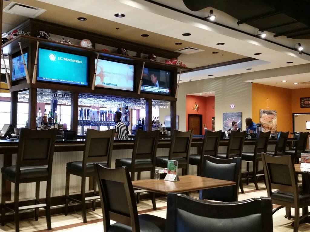 Cheerleader Pub & Grill | restaurant | 1400 Cinnamon Hill Ln, Columbia, MO 65201, USA | 5734426066 OR +1 573-442-6066