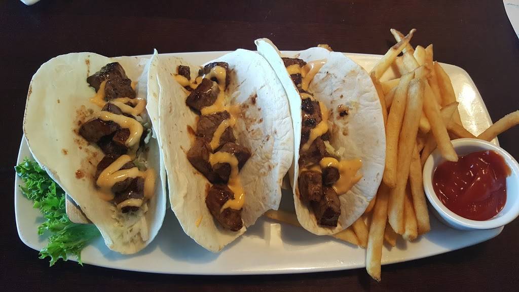 Pike & Pint Grill | restaurant | 110 30th Ave W, Alexandria, MN 56308, USA | 3207637468 OR +1 320-763-7468