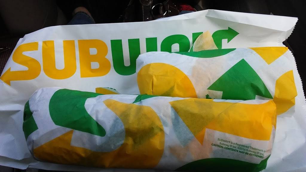 Subway | restaurant | 4419 Pacific Ave, Forest Grove, OR 97116, USA | 5033594478 OR +1 503-359-4478