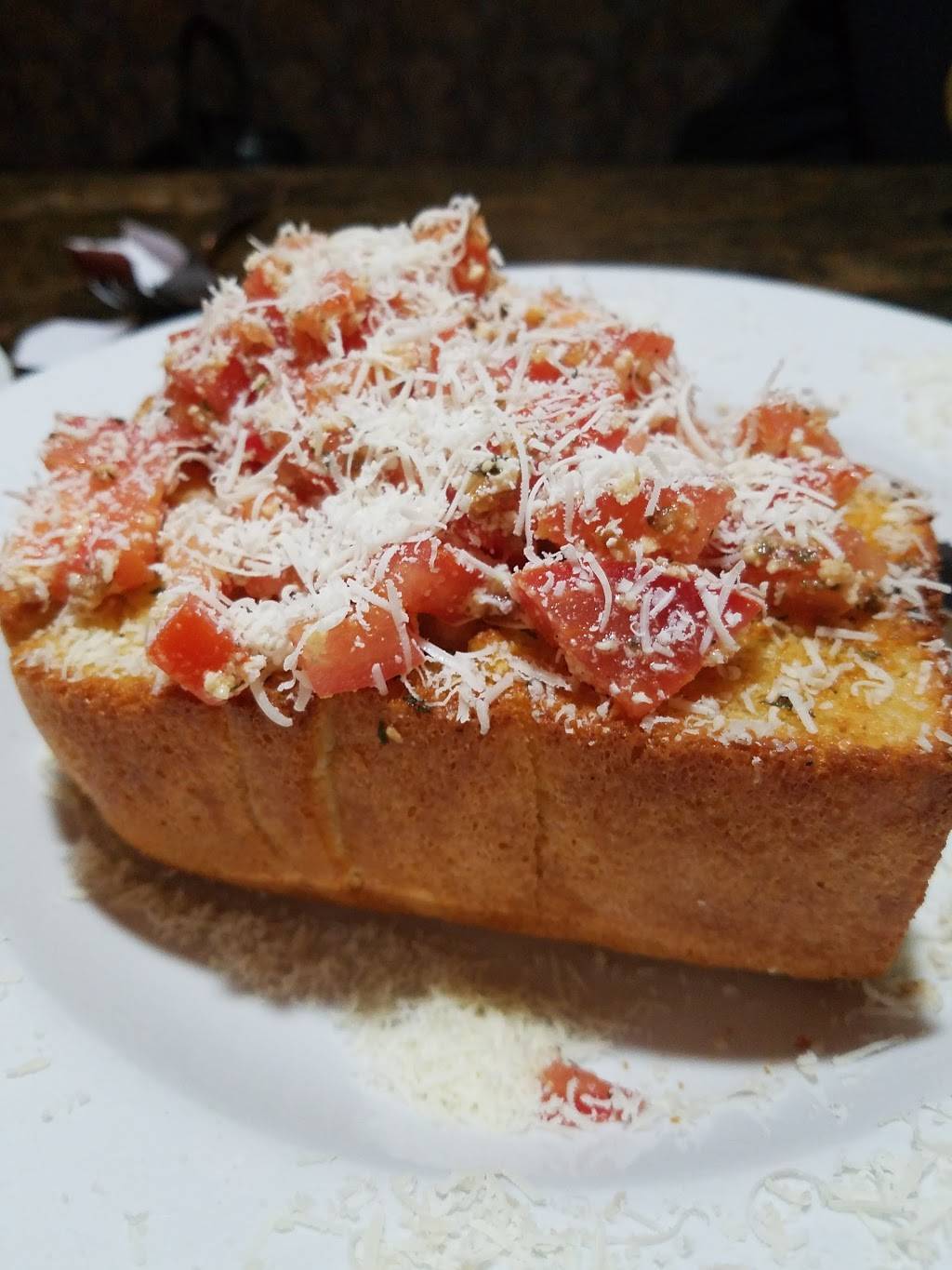 Italia Gardens Restaurant & Catering | restaurant | 1076 S Lapeer Rd, Oxford, MI 48371, USA | 2486284112 OR +1 248-628-4112