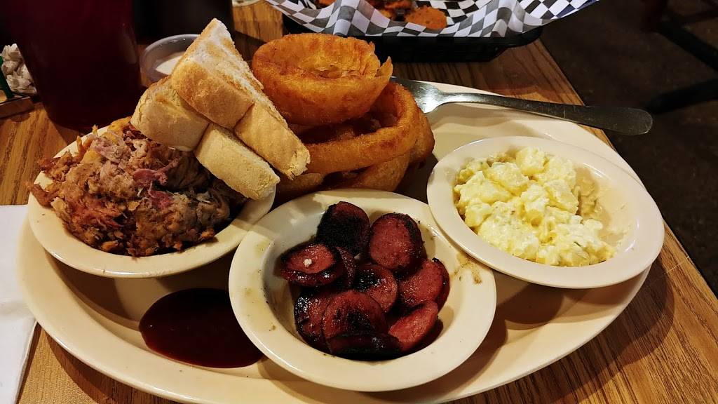 Fox Creek BBQ | restaurant | 129 Lawrence St, Batesville, AR 72501, USA | 8706980034 OR +1 870-698-0034