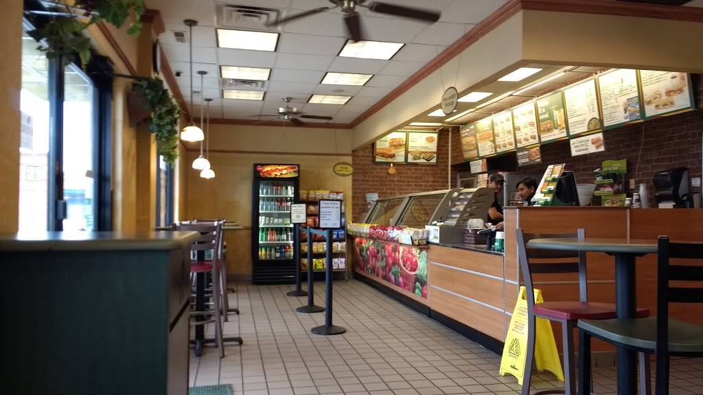 Subway Restaurants | restaurant | 2725 Sisson St, Baltimore, MD 21211, USA | 4104672111 OR +1 410-467-2111