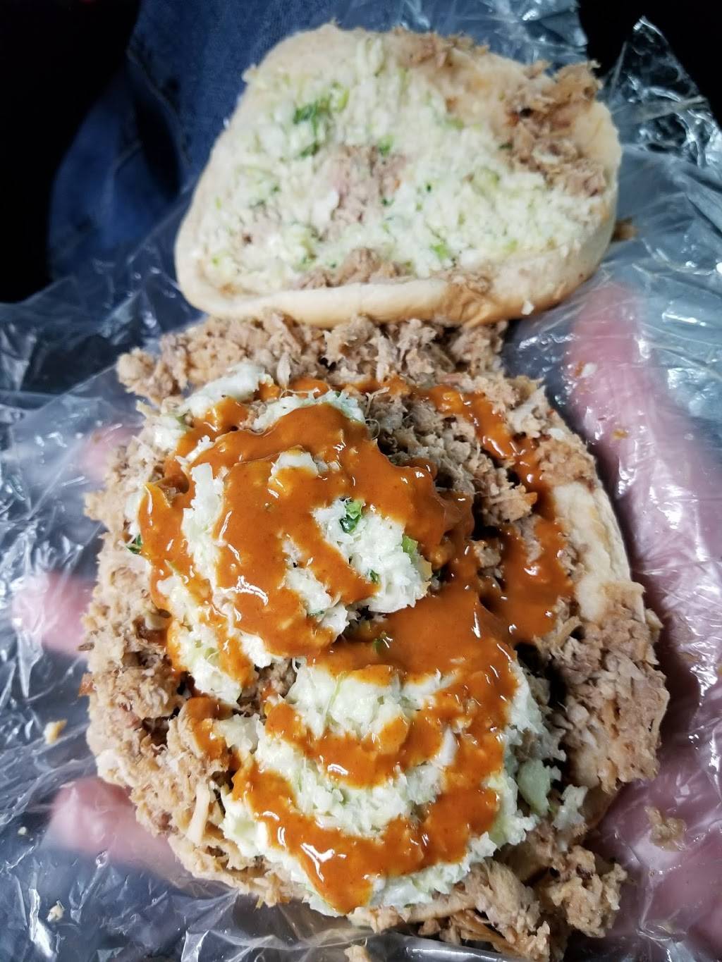 Doumars Cones & Barbecue | restaurant | 1919 Monticello Ave, Norfolk, VA 23517, USA | 7576274163 OR +1 757-627-4163