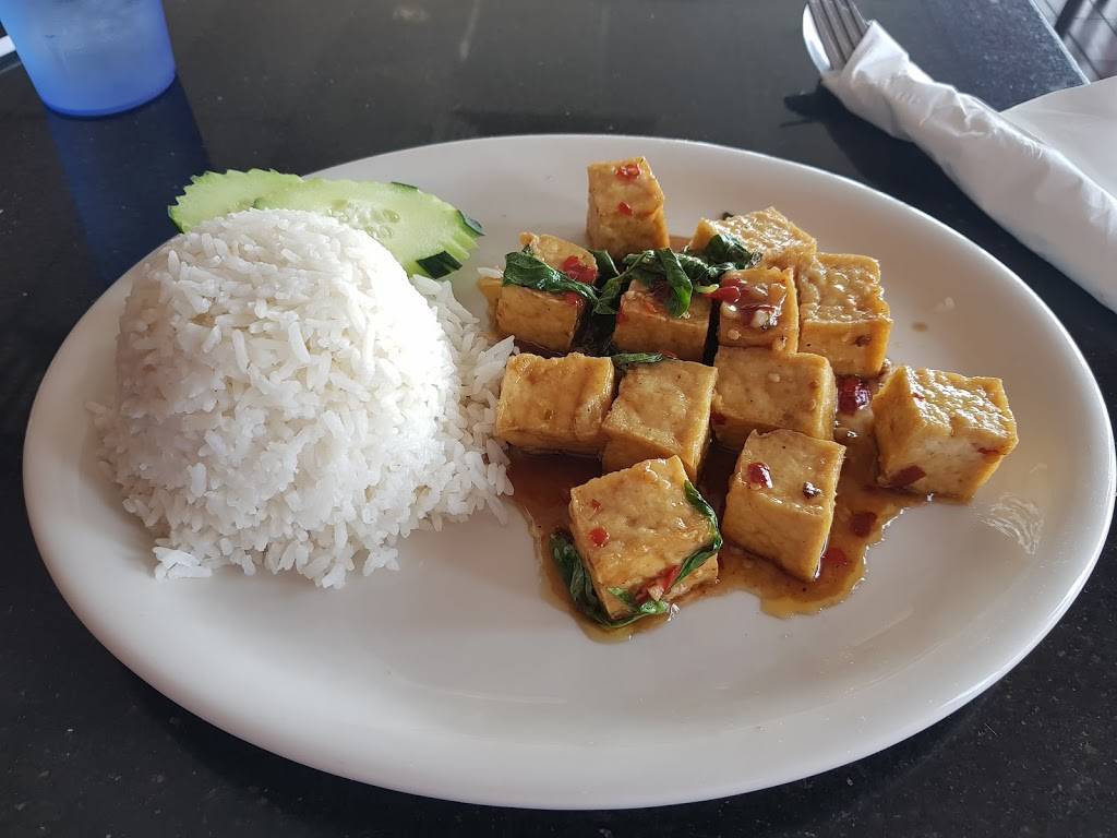 Crispy Pork Gang | restaurant | 5253 Hollywood Blvd, Los Angeles, CA 90027, USA | 3235161706 OR +1 323-516-1706