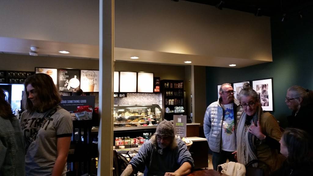 Starbucks | cafe | 1221 Demille Rd, Lapeer, MI 48446, USA | 8106670981 OR +1 810-667-0981