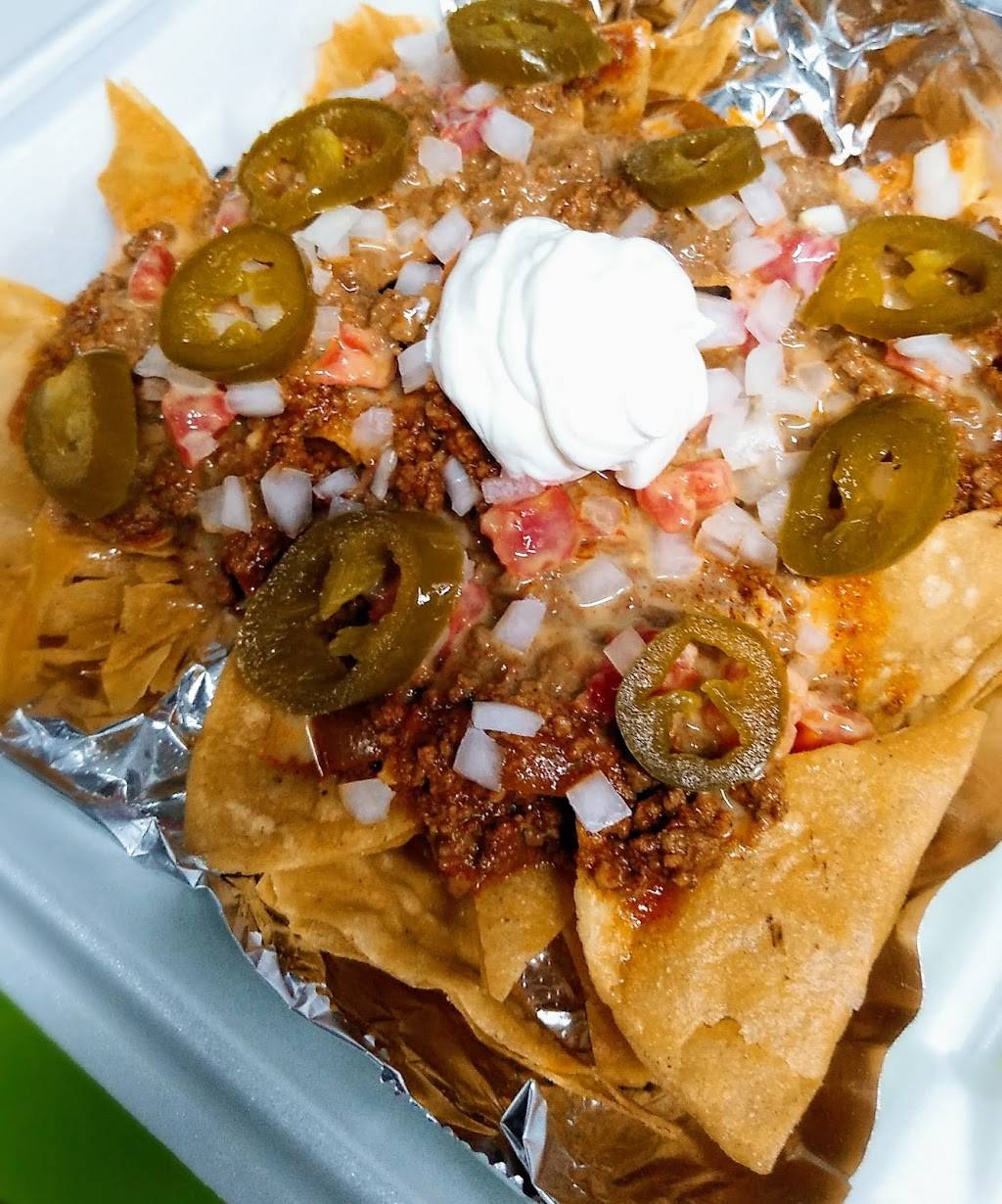 Road Dogs NB | restaurant | 338 Gruene Rd, New Braunfels, TX 78130, USA | 8307087003 OR +1 830-708-7003