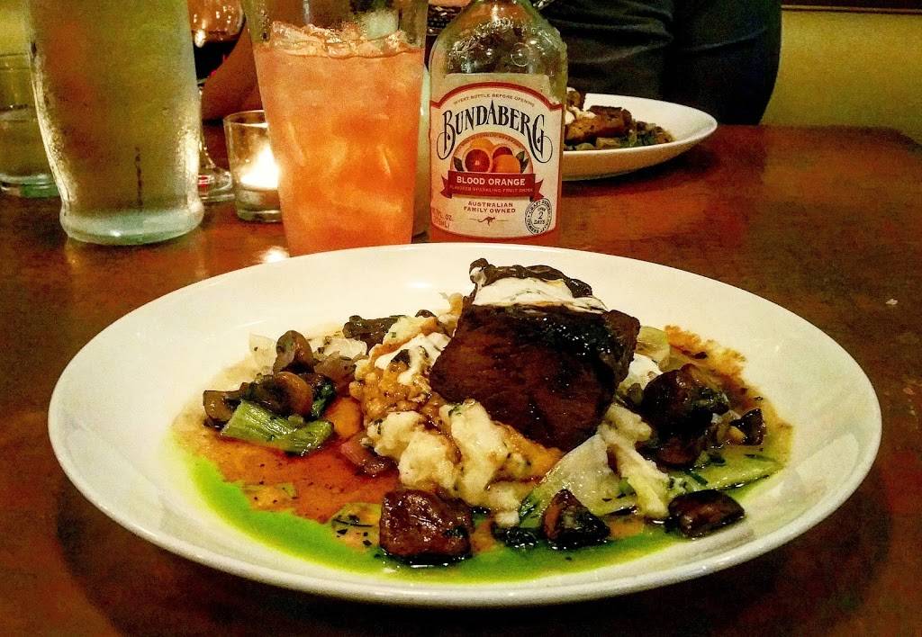 Poppy Hall | restaurant | 589 Lighthouse Ave, Pacific Grove, CA 93950, USA | 8312049990 OR +1 831-204-9990