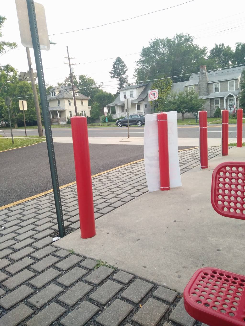 Ritas Italian Ice & Frozen Custard | restaurant | 1205 T High St, Burlington, NJ 08016, USA | 6093875535 OR +1 609-387-5535