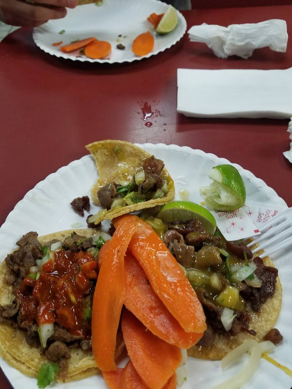 Tacos El Jaliscience | restaurant | 505 E Alisal St, Salinas, CA 93905, USA | 8317592381 OR +1 831-759-2381