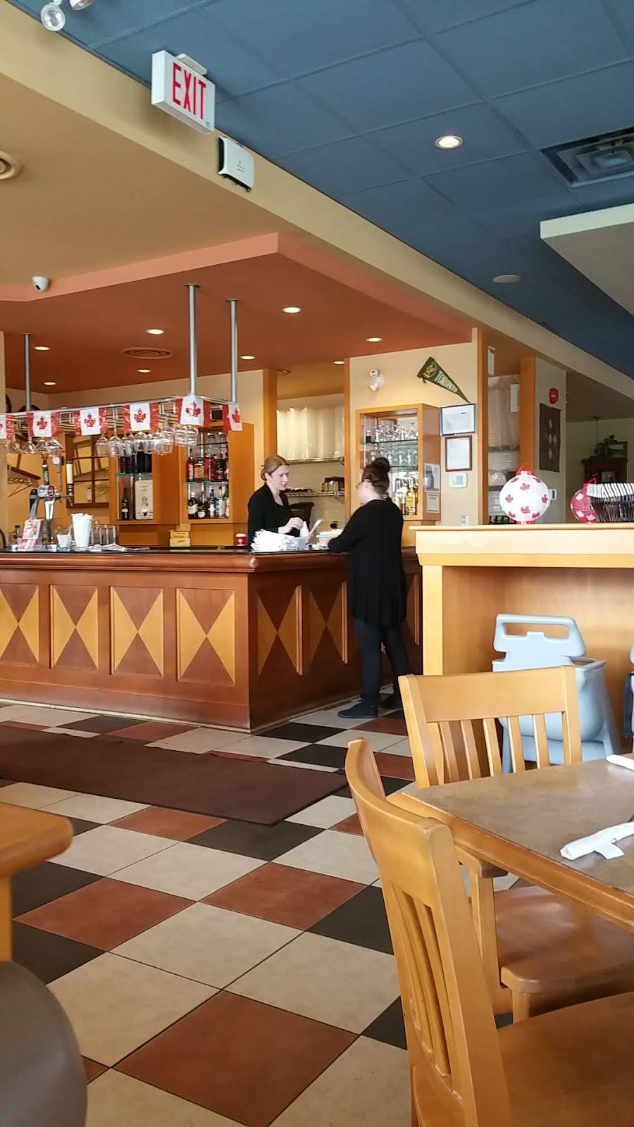 Swiss Chalet | restaurant | 1400 OConnor Dr, East York, ON M4B 2T8, Canada | 4167019869 OR +1 416-701-9869