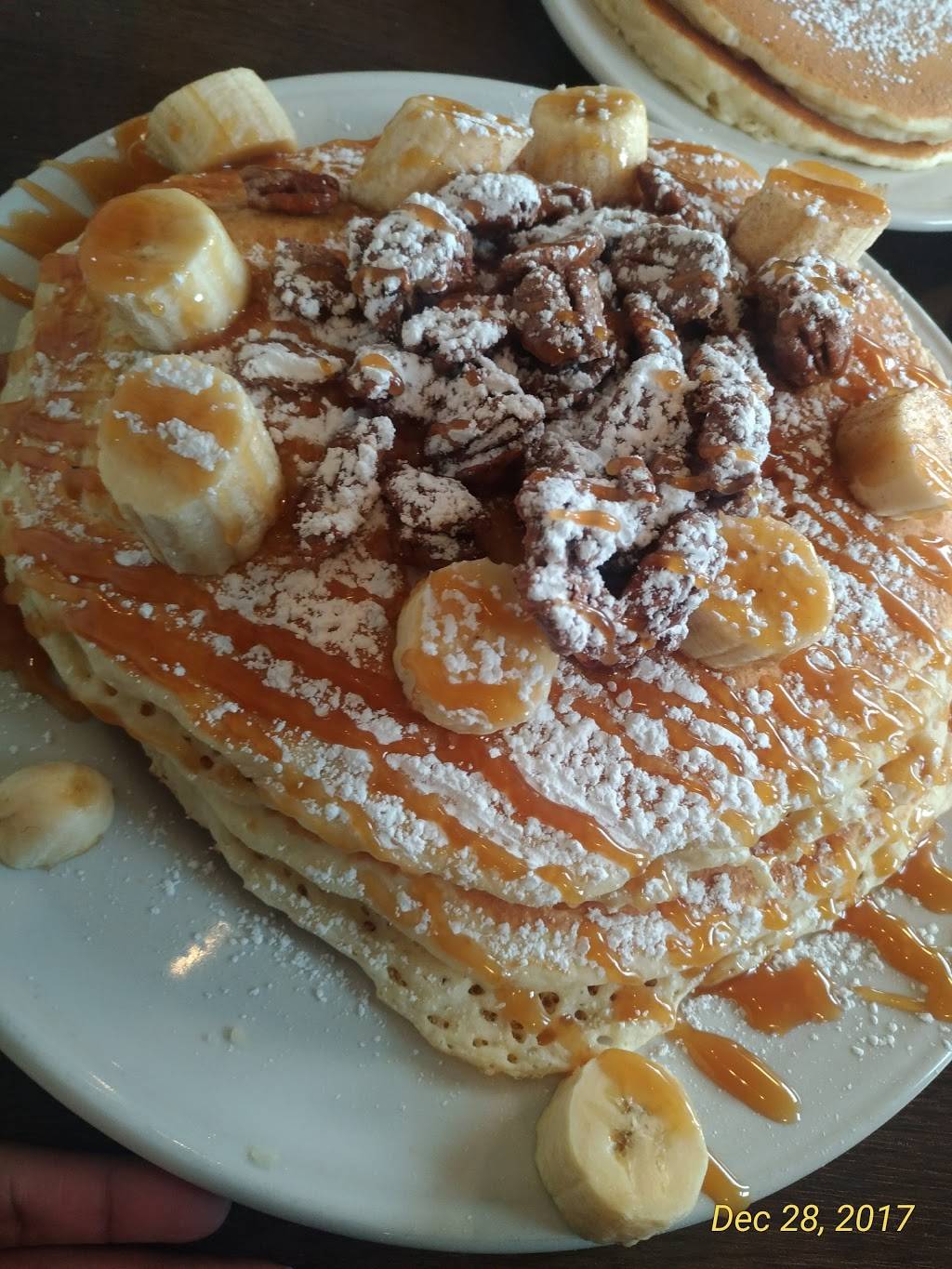 Southern Belles | restaurant | 210 S Cook St, Barrington, IL 60010, USA | 8473874290 OR +1 847-387-4290