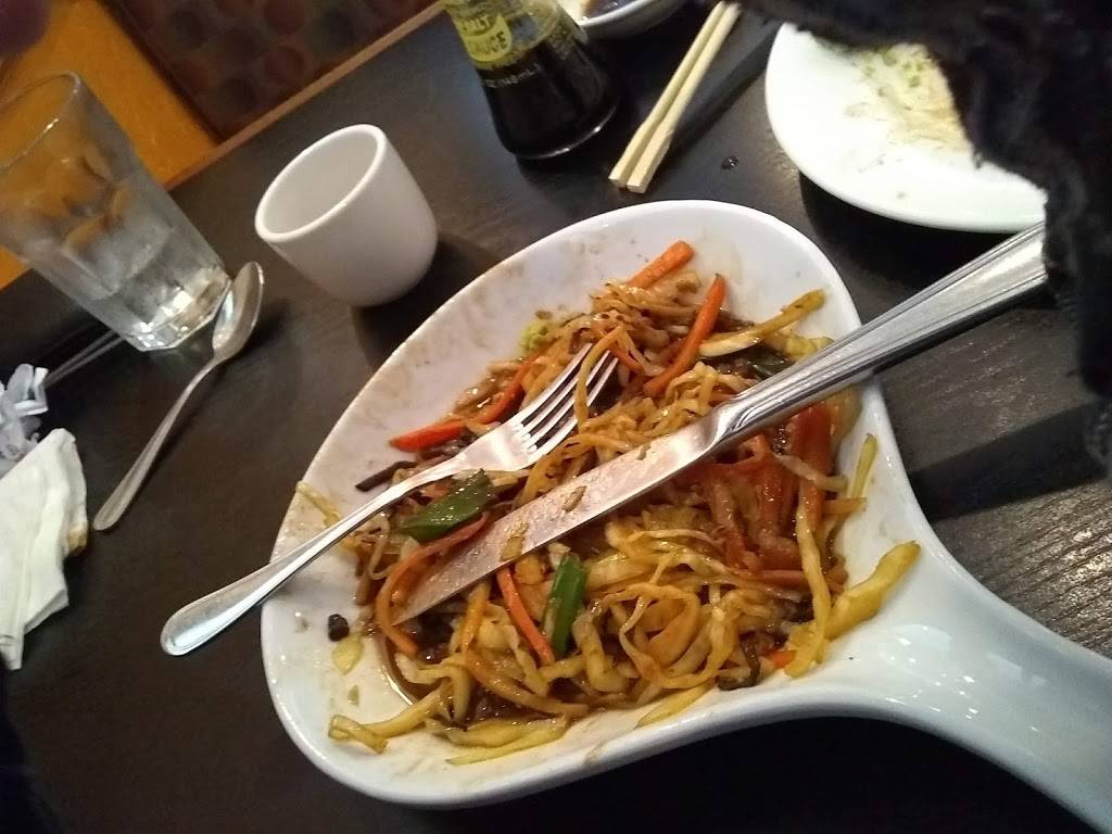 Absolutely Asia | restaurant | 8531, 864 Main St, Waltham, MA 02451, USA | 7818911700 OR +1 781-891-1700