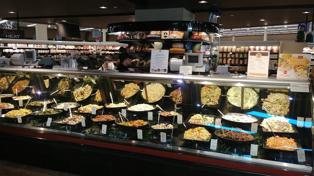 Lunds & Byerlys Golden Valley | meal takeaway | 5725 Duluth St, Golden Valley, MN 55422, USA | 7635448846 OR +1 763-544-8846