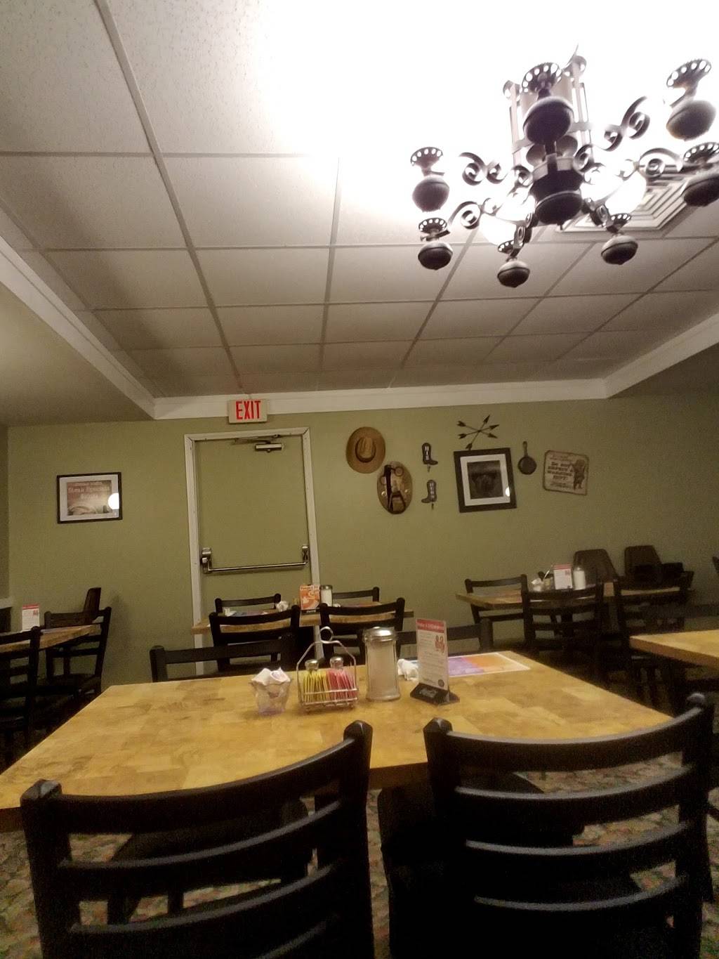 Richards Restaurant | restaurant | 508 Charles Deam Ct, Bluffton, IN 46714, USA | 2608245884 OR +1 260-824-5884