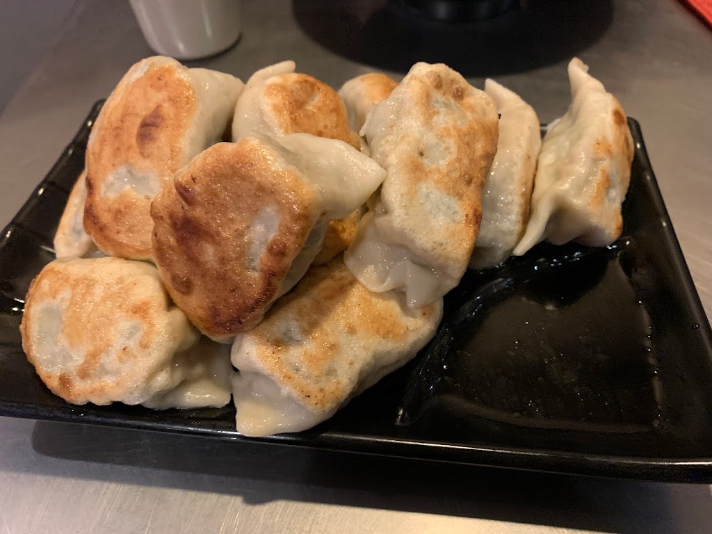 King Noodle | restaurant | 615 S King St, Seattle, WA 98104, USA | 2067489168 OR +1 206-748-9168