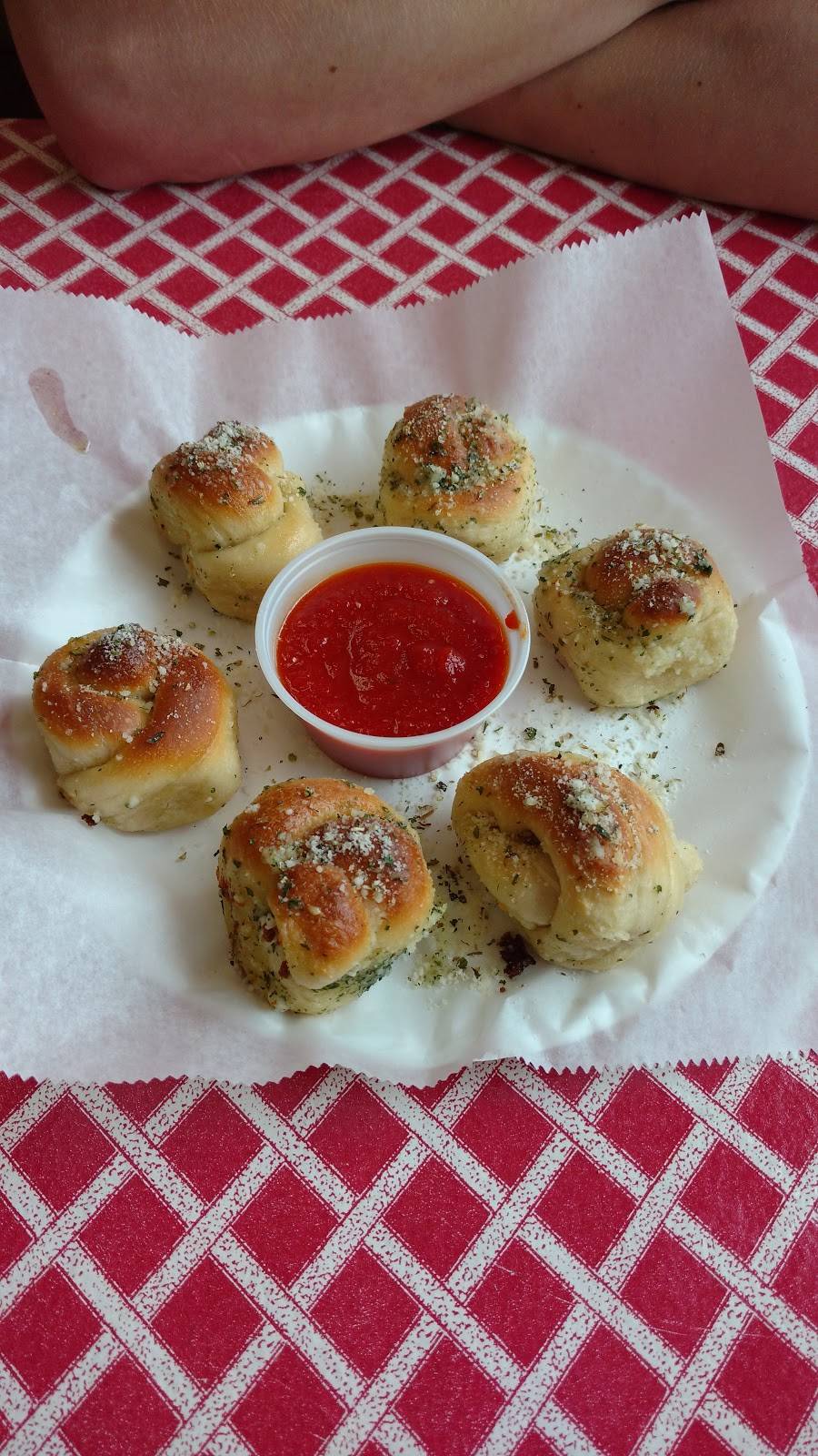 Uncle Ginos Pizza & Ristorante | restaurant | 7306 Ventnor Ave, Ventnor City, NJ 08406, USA | 6098222556 OR +1 609-822-2556