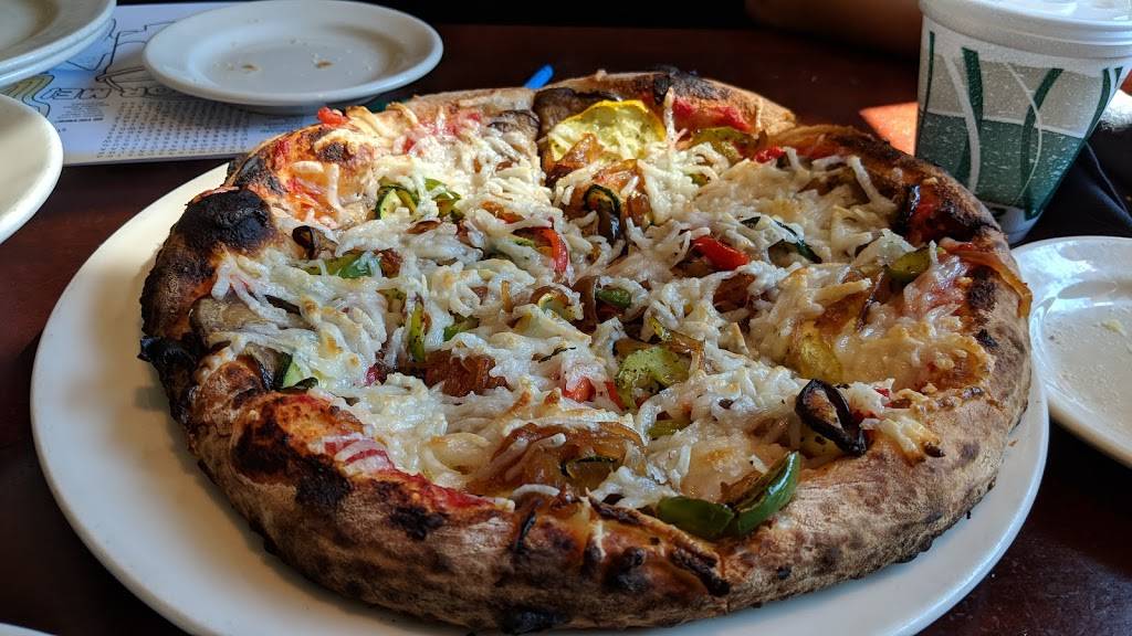 Grazianos Brick Oven Pizza | restaurant | 5960 W Touhy Ave, Niles, IL 60714, USA | 8476474096 OR +1 847-647-4096