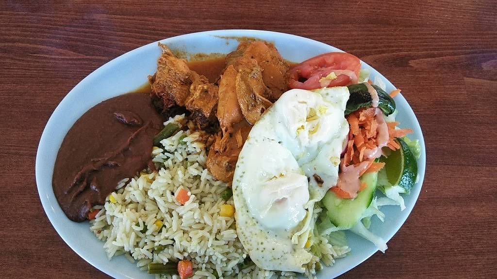 Mi Tierra Deli | restaurant | 7422 Old Centreville Rd, Manassas, VA 20111, USA | 7034797735 OR +1 703-479-7735