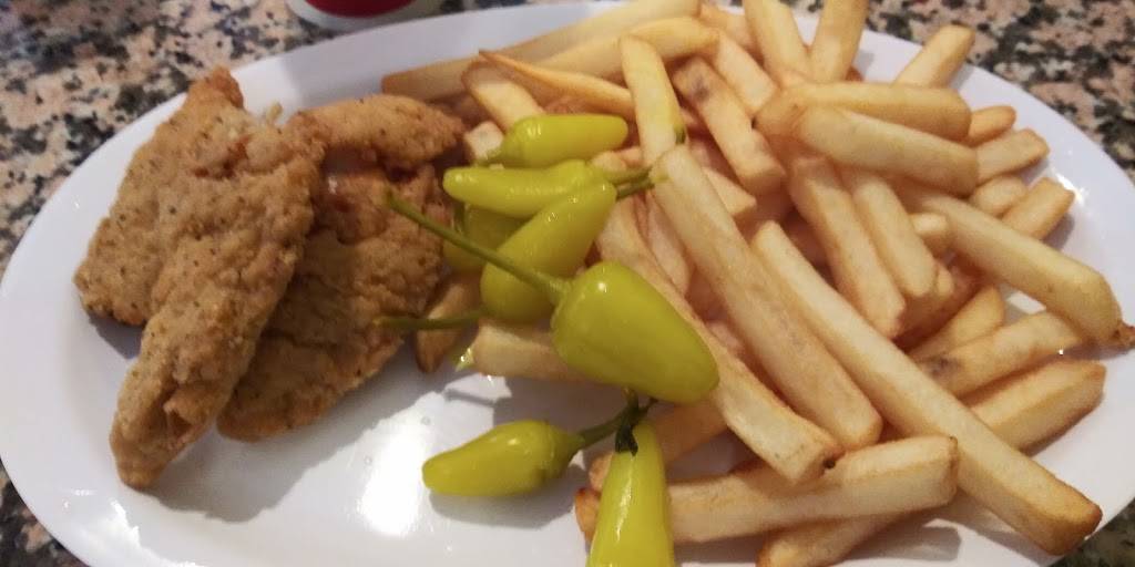 Holiday Burger | restaurant | 15520 Devonshire St, Mission Hills, CA 91345, USA | 8188949175 OR +1 818-894-9175