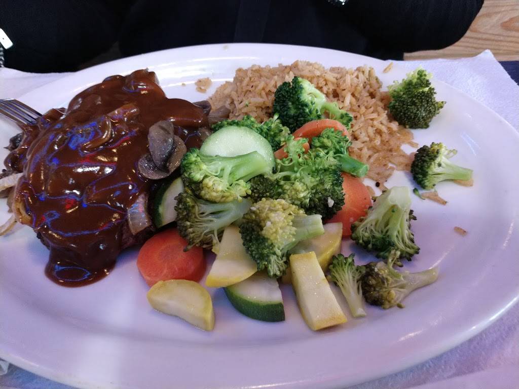 Willies Grill & Icehouse | restaurant | 16846 Interstate 45 S, Conroe, TX 77384, USA | 9363210065 OR +1 936-321-0065