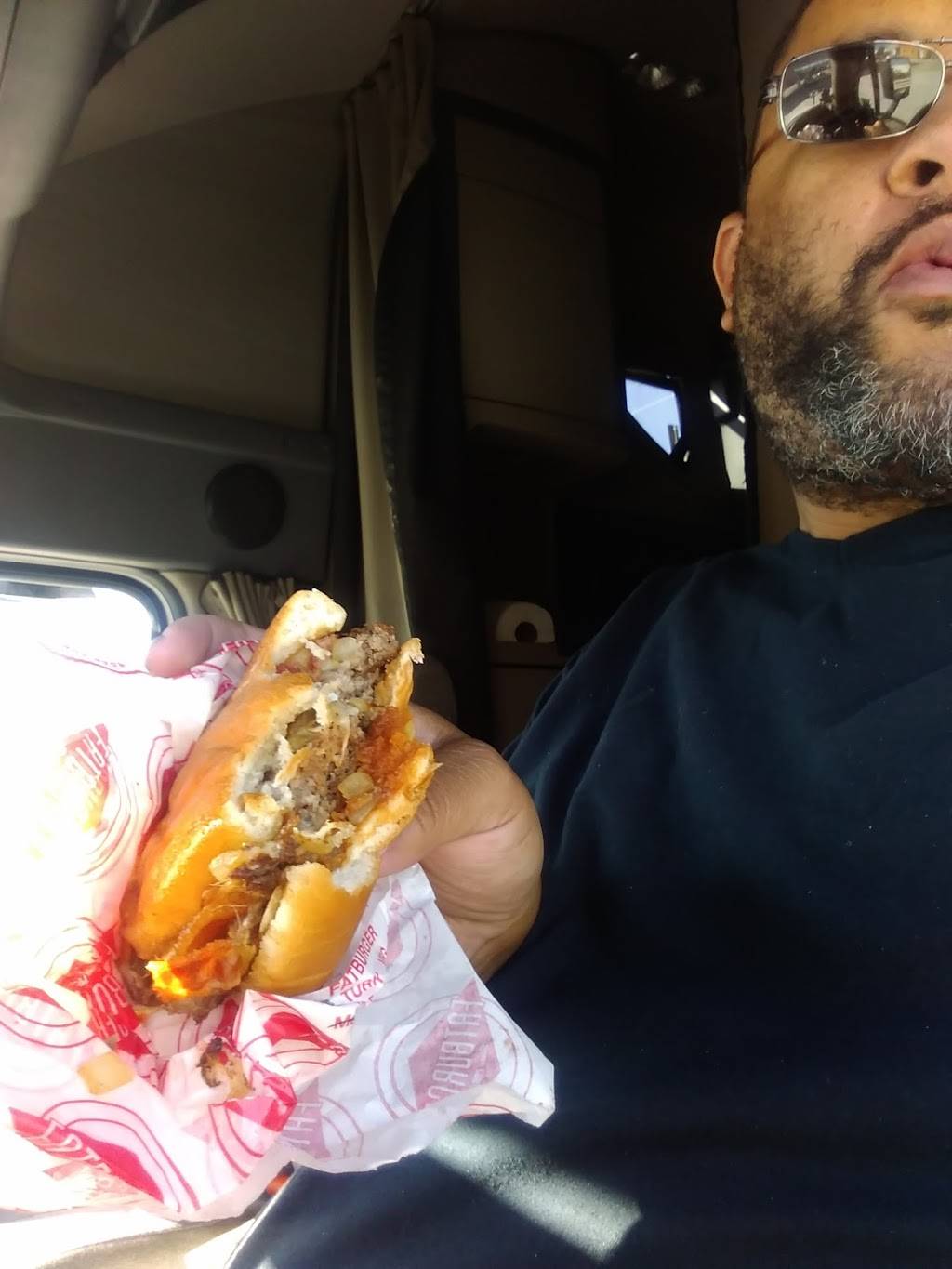 Fatburger | restaurant | 3828 Hamner Ave, Eastvale, CA 91752, USA | 9516851517 OR +1 951-685-1517