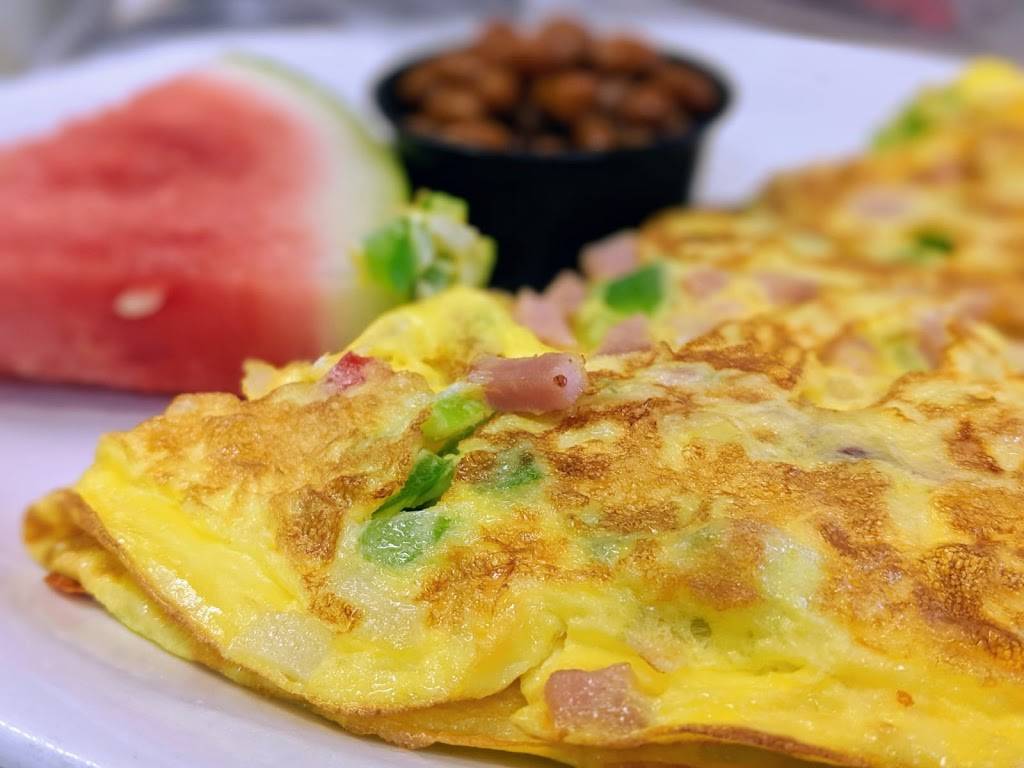 Harbourview Marina Restaurant | restaurant | 5 Bay St W, Brighton, ON K0K 1H0, Canada | 6134751515 OR +1 613-475-1515