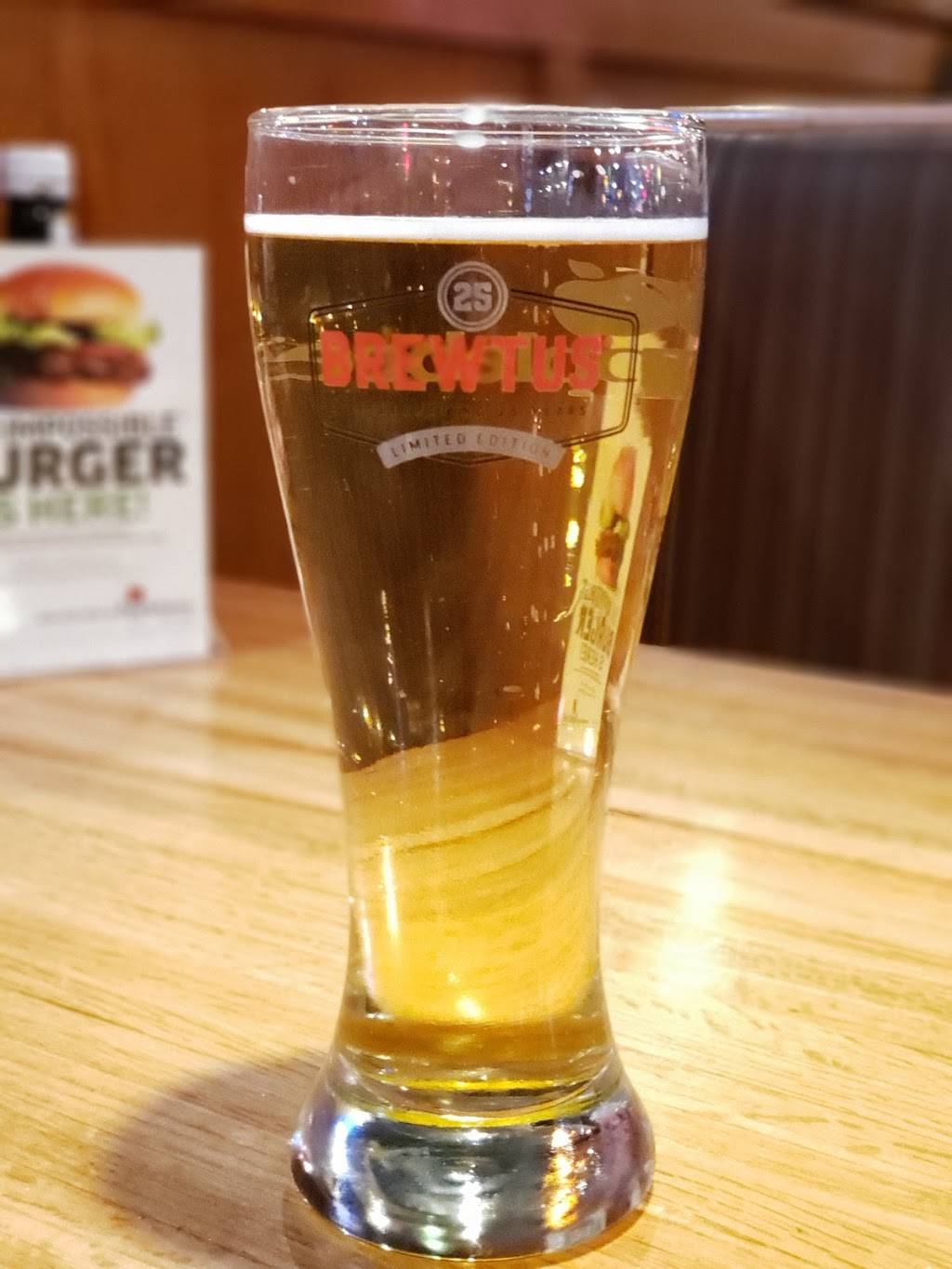 Applebees Grill + Bar | restaurant | 139 Flatbush Ave Level 2, Brooklyn, NY 11217, USA | 7189475040 OR +1 718-947-5040