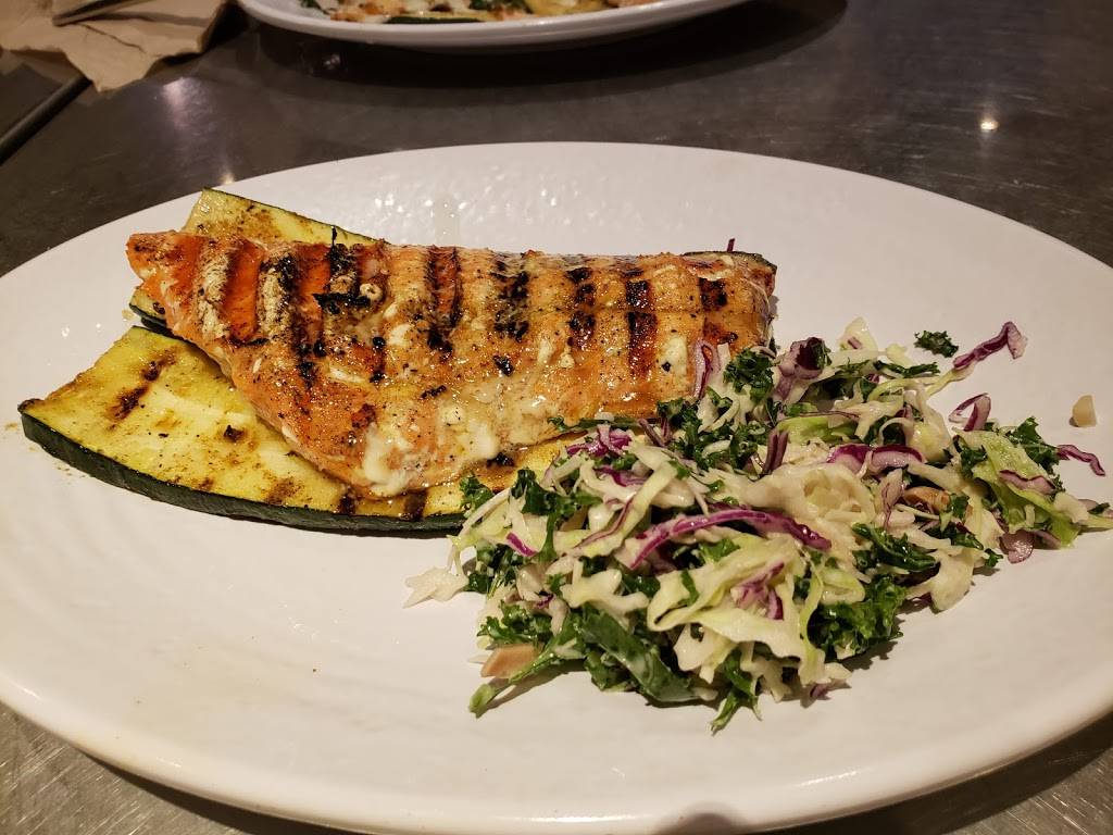 California Fish Grill | restaurant | 13780 Jamboree Rd, Irvine, CA 92602, USA | 9493861980 OR +1 949-386-1980