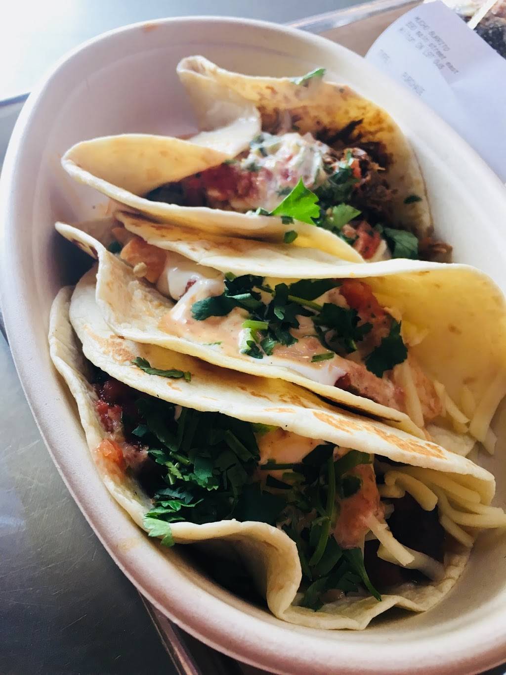 Mucho Burrito Fresh Mexican Grill | restaurant | 890 Main St E, Milton, ON L9T 0J4, Canada | 9052030048 OR +1 905-203-0048