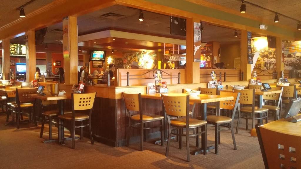 Applebees Grill + Bar | restaurant | 1511 SW Military Dr, San Antonio, TX 78221, USA | 2109247900 OR +1 210-924-7900