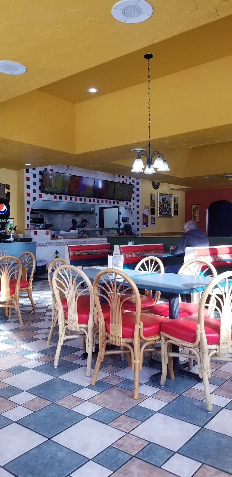 Burrito King | restaurant | 111 W 38th Ave, Anchorage, AK 99503, USA | 9077716052 OR +1 907-771-6052