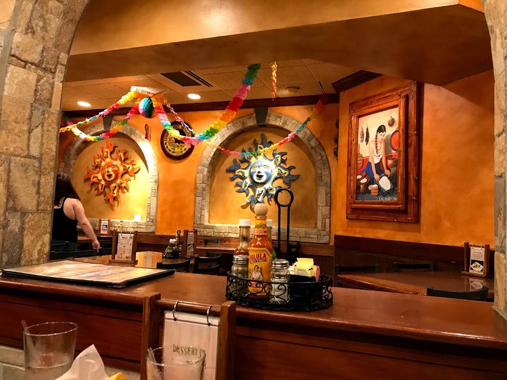Las Palapas Mexican Restaurant | restaurant | 8 Bangor Mall Blvd, Bangor, ME 04401, USA | 2079473500 OR +1 207-947-3500