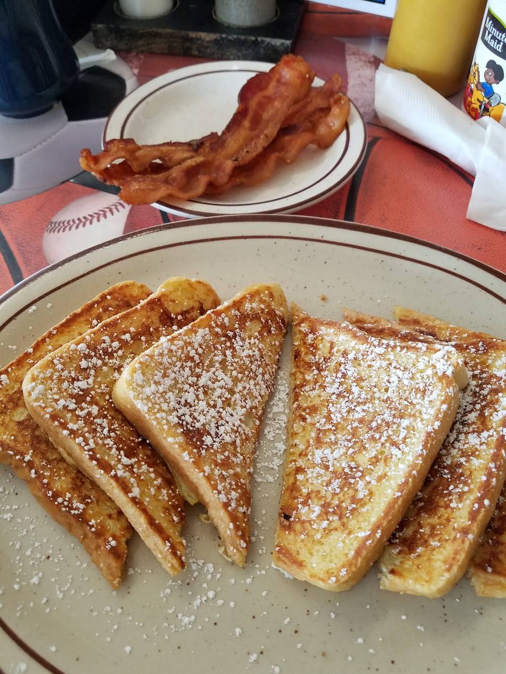 Big Gs Sports Cafe | restaurant | 602 S Main St, Columbia City, IN 46725, USA | 2602446388 OR +1 260-244-6388