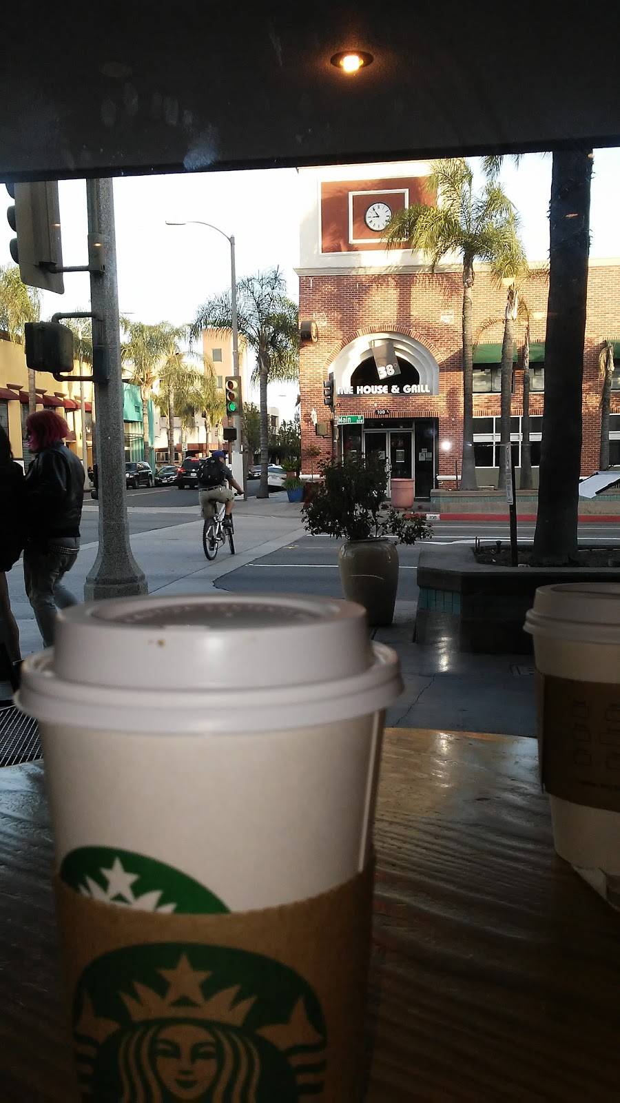 Starbucks | cafe | 101 W Main St, Alhambra, CA 91801, USA | 6262821171 OR +1 626-282-1171