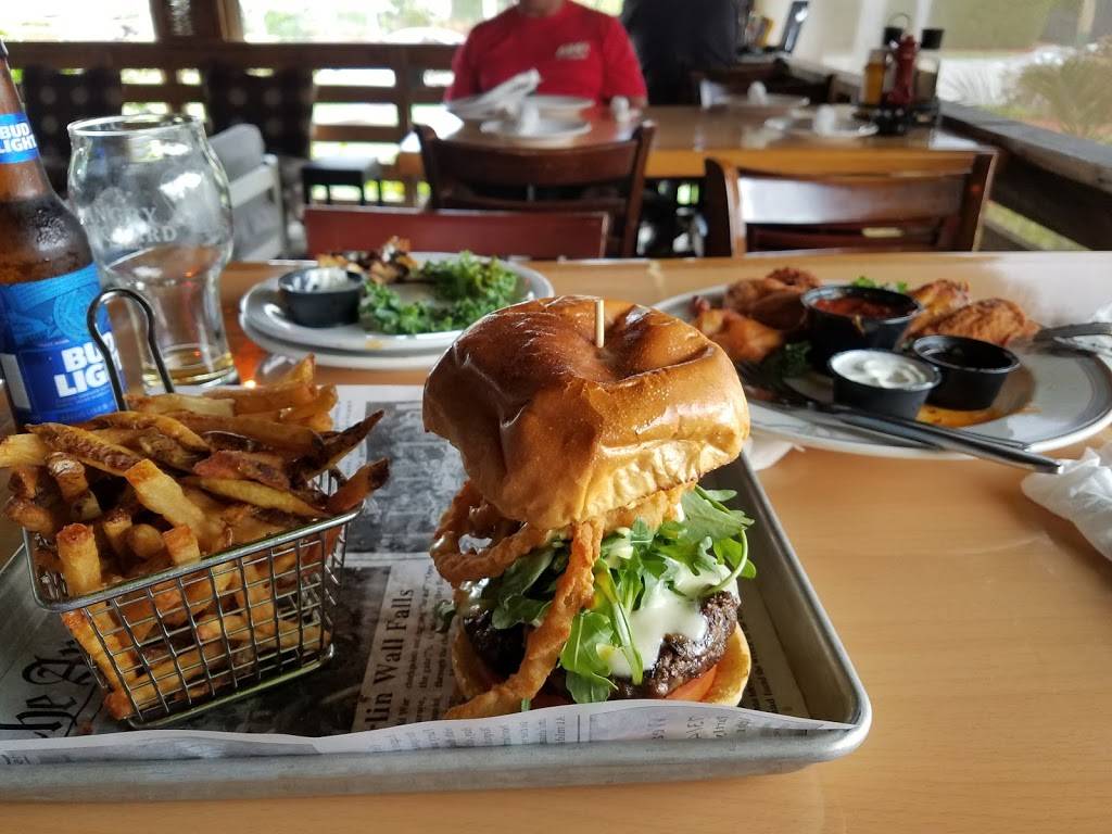 Upper Deck Ale and Sports Grille | restaurant | 906 E Hallandale Beach Blvd, Hallandale Beach, FL 33009, USA | 9544548878 OR +1 954-454-8878