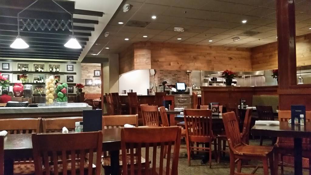Carrabbas Italian Grill | restaurant | 510 S Cedar Crest Blvd, Allentown, PA 18103, USA | 6104396100 OR +1 610-439-6100