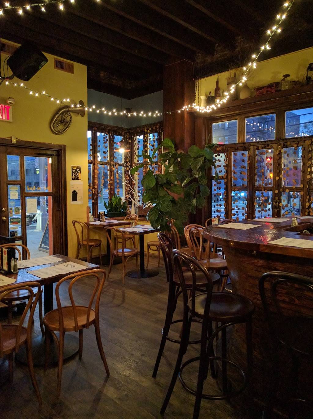 RaR Bar | restaurant | 30-01 35th Ave, Long Island City, NY 11106, USA | 7187299009 OR +1 718-729-9009