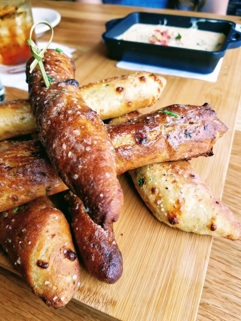 Rock Bottom Restaurant & Brewery | restaurant | 1864 Victory Circle Bldg K, Daytona Beach, FL 32114, USA | 3865168322 OR +1 386-516-8322