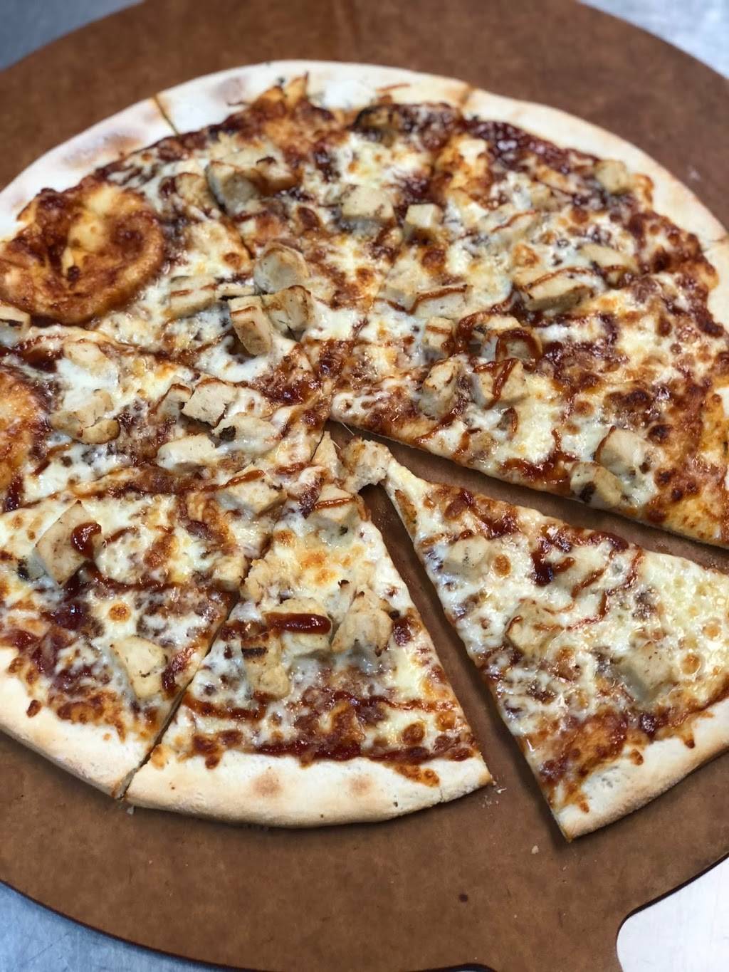 Jeffs Pizza | restaurant | 400 E Main St, Knightstown, IN 46148, USA | 7653455775 OR +1 765-345-5775