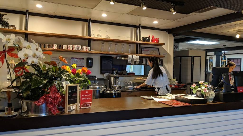 China Family Restaurant at Highland | restaurant | 6801 Airport Blvd, Austin, TX 78752, USA | 5125204171 OR +1 512-520-4171