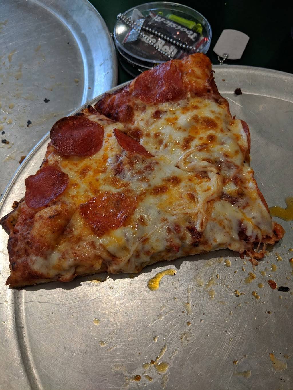 Round Table Pizza | meal delivery | 10415 Tierrasanta Blvd, San Diego, CA 92124, USA | 8582773111 OR +1 858-277-3111