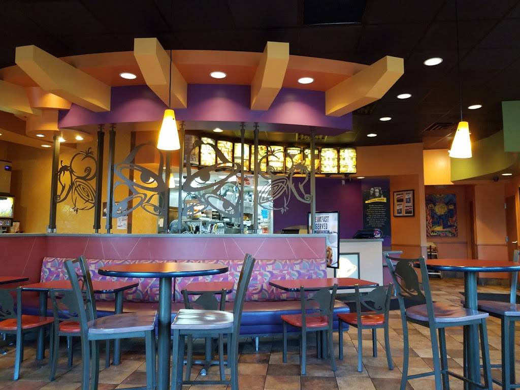 Taco Bell | meal takeaway | 4269 17 Mile Rd NE, Cedar Springs, MI 49319, USA | 6162133070 OR +1 616-213-3070