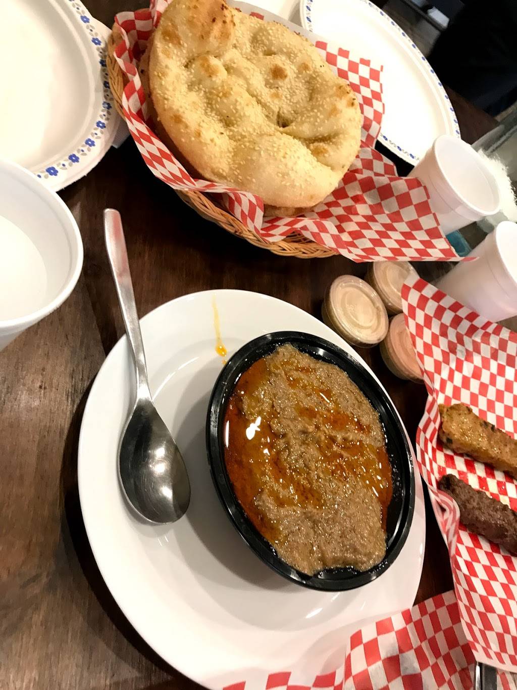 Pattay Khan | restaurant | 400 Dundas St E, Mississauga, ON L5A 1X5, Canada | 9052327576 OR +1 905-232-7576