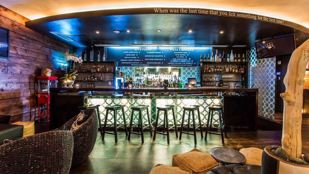 Crazy About You | night club | 1155 Brickell Bay Dr #101, Miami, FL 33131, USA | 3053774442 OR +1 305-377-4442