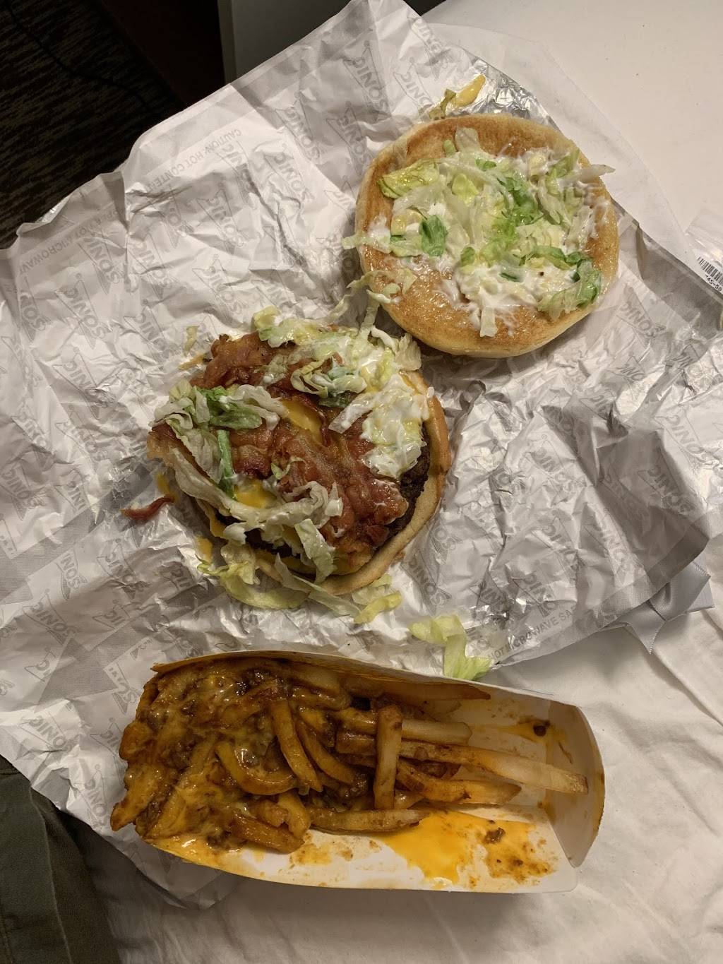 Sonic Drive-In | restaurant | 1437 Farm to Market 1960 Rd W, Houston, TX 77090, USA | 2814400590 OR +1 281-440-0590