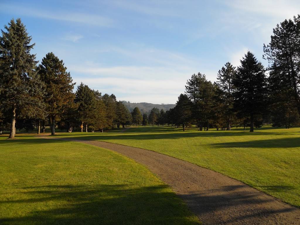 Lewis River Golf Course | restaurant | 3209 Old Lewis River Rd, Woodland, WA 98674, USA | 3602258254 OR +1 360-225-8254