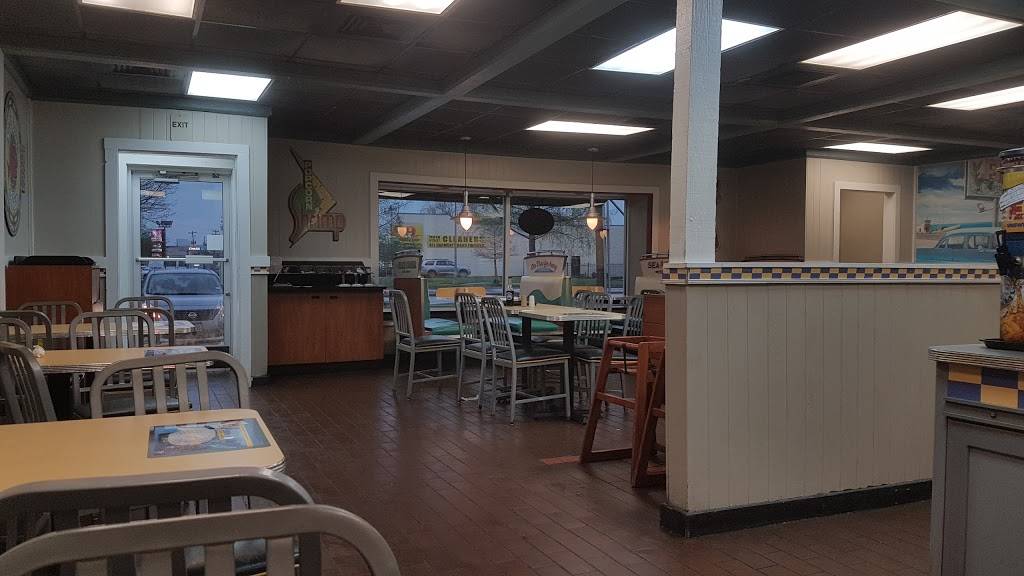 Long John Silvers | restaurant | 1100 Old Spanish Trail, Houston, TX 77054, USA | 7135746764 OR +1 713-574-6764